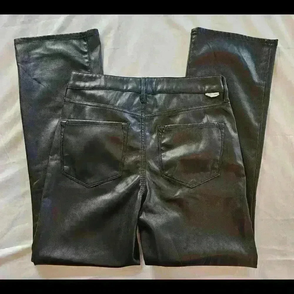Stylish Black Faux Leather Pants for Trendy Look